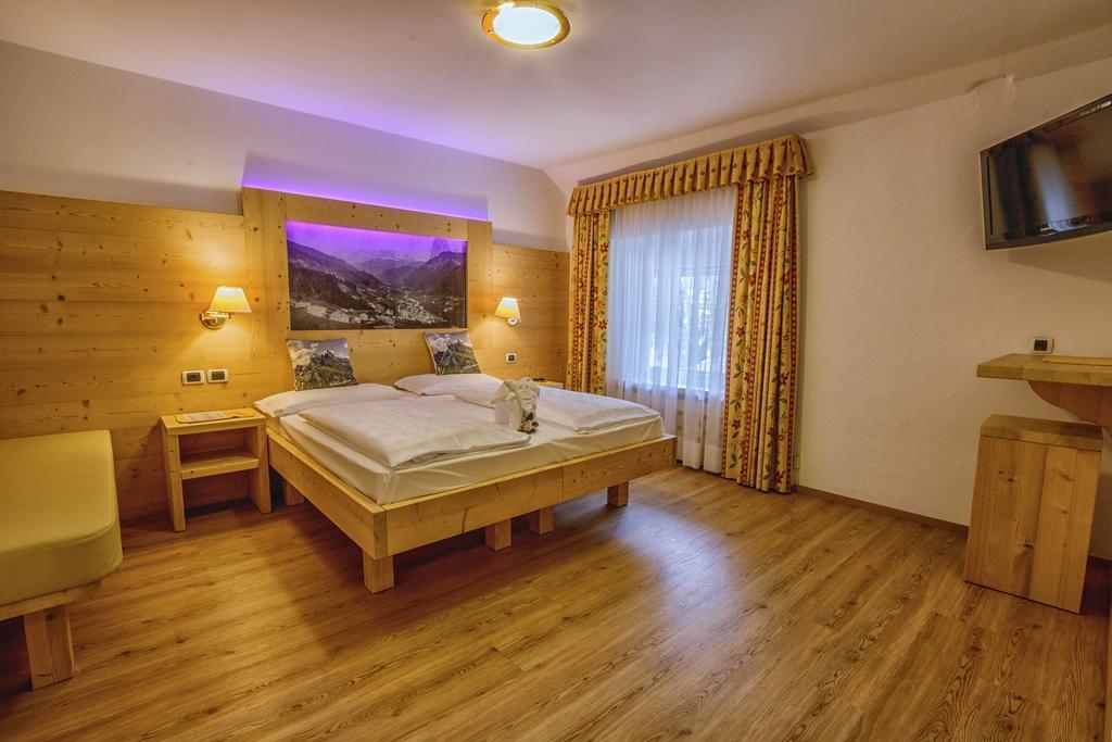 Hotel Garni Snaltnerhof Ortisei Exterior foto